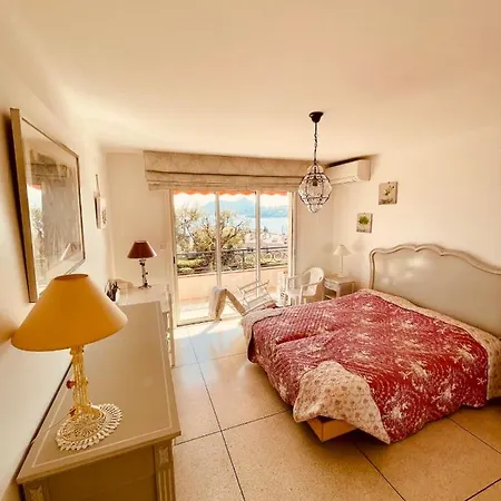 Spacieux Appartement Climatise Vue Mer Ref Roche Rouge 01 *